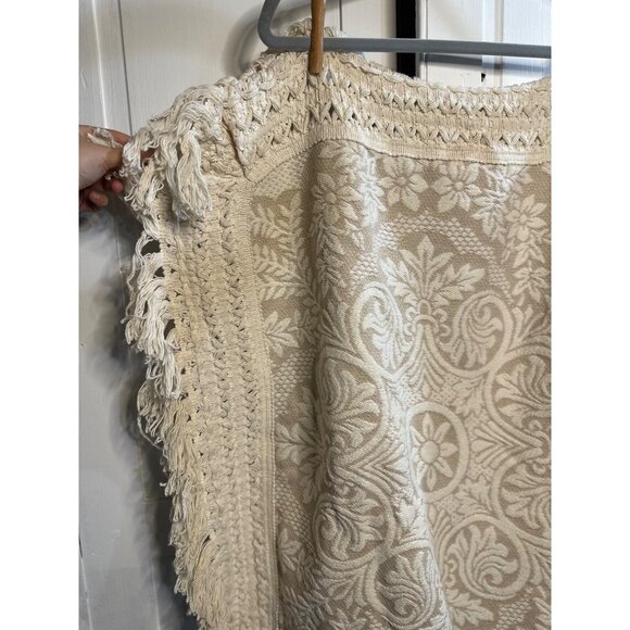 VTG Beige Floral Jacquard Throw Blanket with Fringe | 21.5" x 35" Accent Cover - Picture 8 of 8
